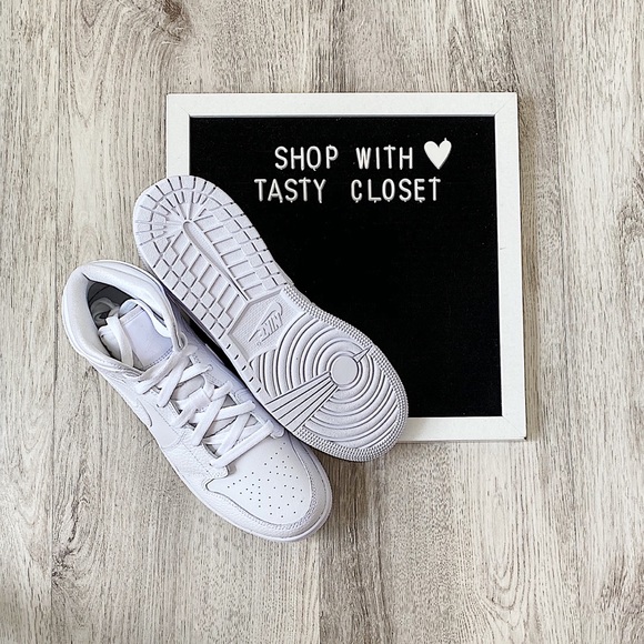 Nike air jordan 1 mid sneakers - Picture 7 of 8